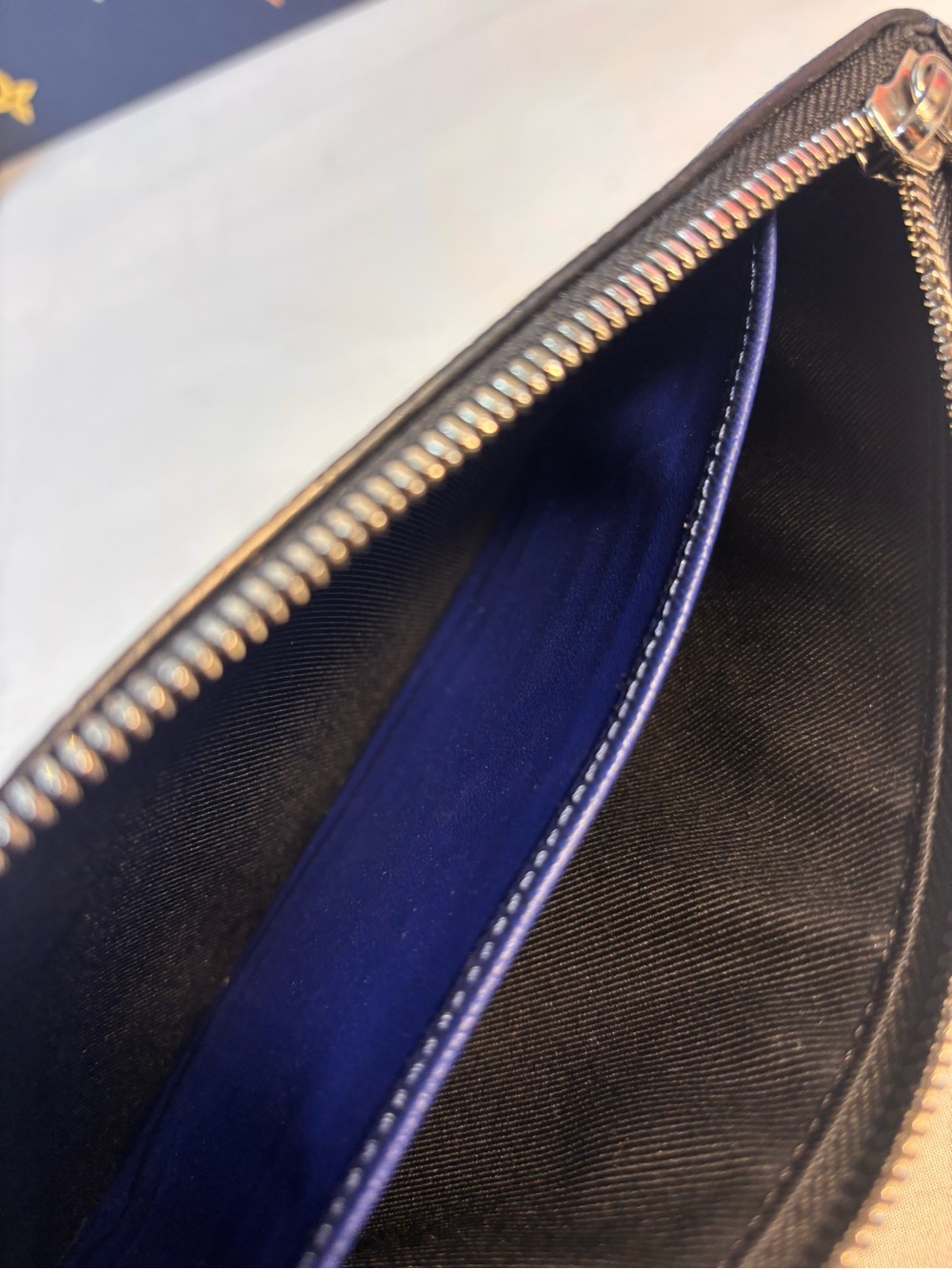 Louis Vuitton Cobalt Discovery Pouch - Picture 11 of 14